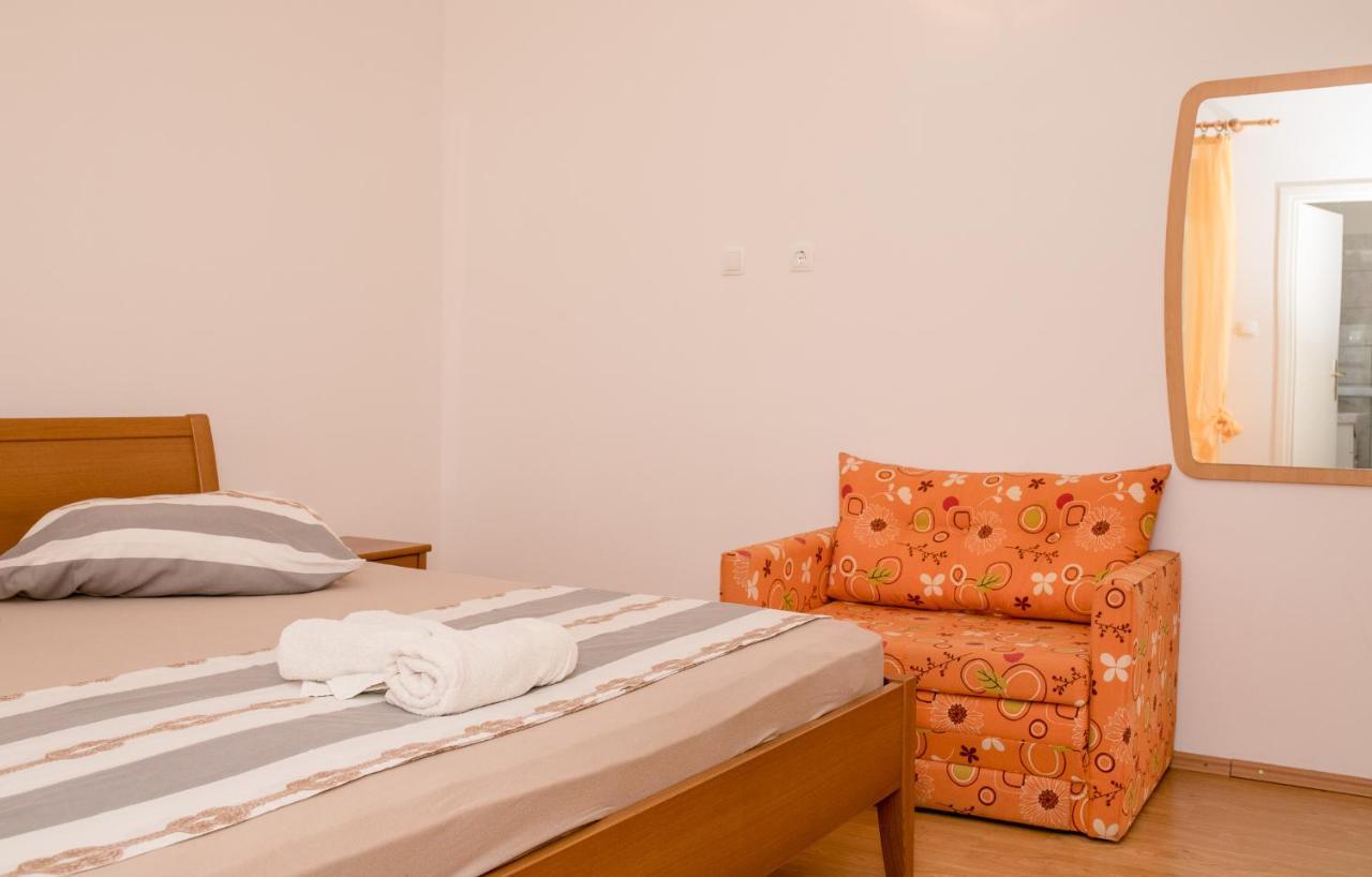 Apartments Silvana In Kampor Luaran gambar